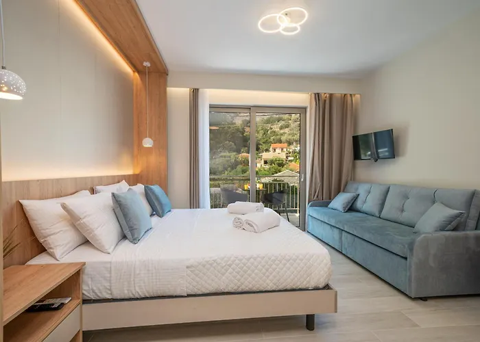 Nicole Αγία Ευφημία