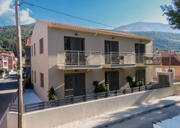 Nicole Lägenhet Agia Efimia