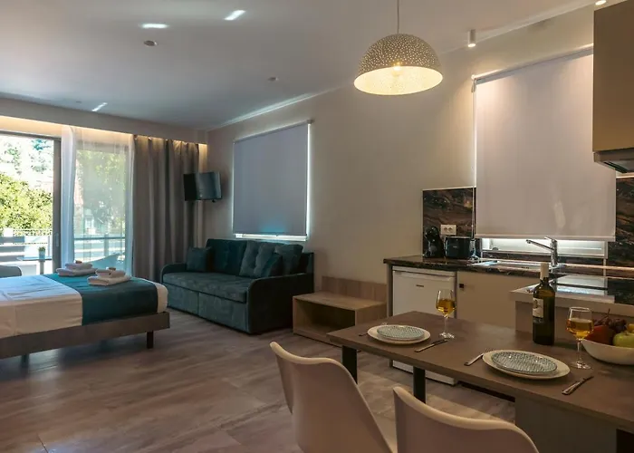 Nicole * Agia Efimia